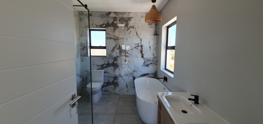 3 Bedroom Property for Sale in Myburgh Park Western Cape